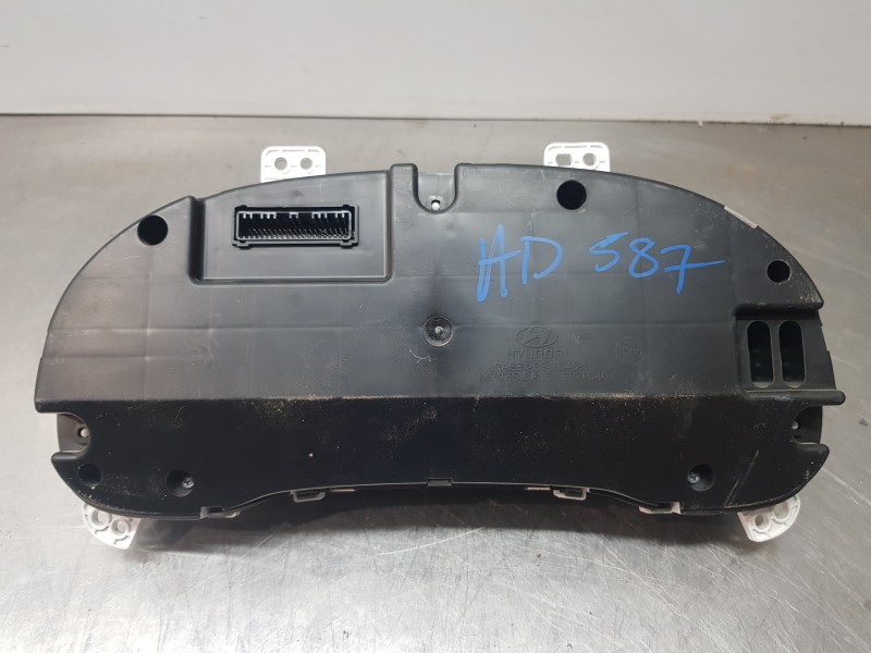 Recambio de cuadro instrumentos para hyundai ioniq klass referencia OEM IAM 94023G2300  
