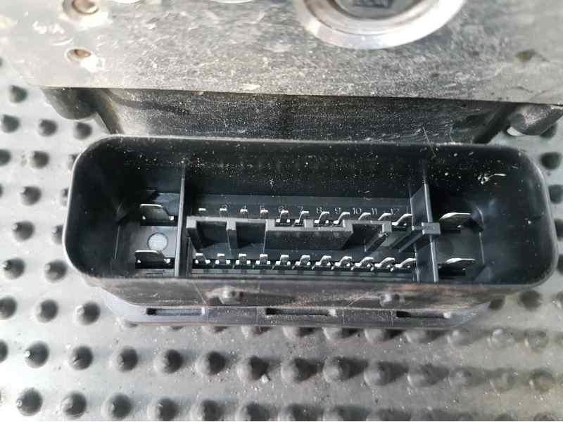 Recambio de abs para toyota yaris active referencia OEM IAM 445400D030  