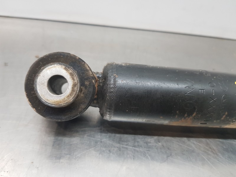 Recambio de amortiguador trasero izquierdo para hyundai ioniq klass referencia OEM IAM 55300G2400  