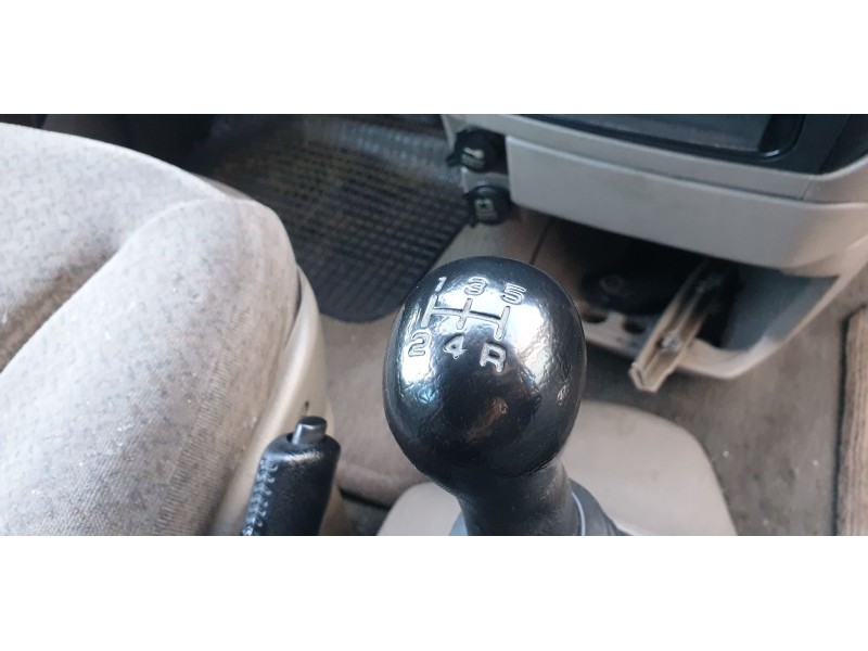 chrysler voyager (rg) del año 2003