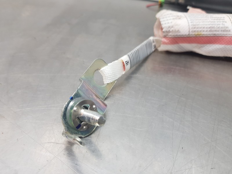 Recambio de airbag cortina delantero derecho para hyundai ioniq klass referencia OEM IAM 85020G2000  