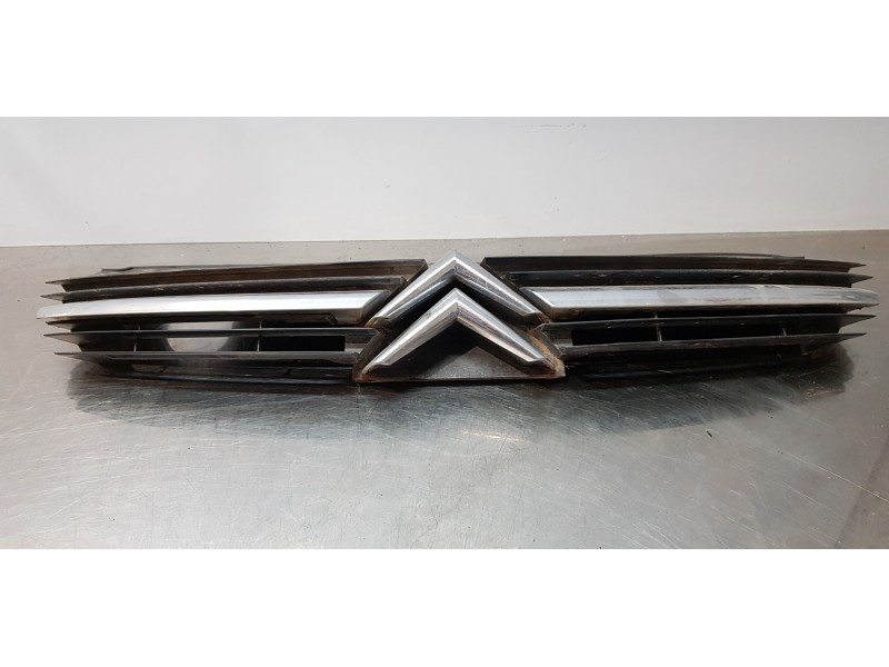 Recambio de rejilla delantera para citroen c5 berlina 1.8 16v sx automático referencia OEM IAM 9636751980  