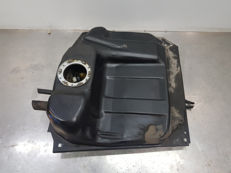 Recambio de deposito combustible para mercedes clase a (w169) elegance referencia OEM IAM A1694700901 A1694701101 A1694702301