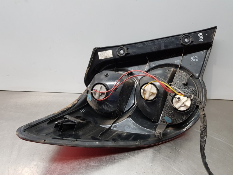 Recambio de piloto trasero derecho para chevrolet aveo sedán emotion referencia OEM IAM 96830976  