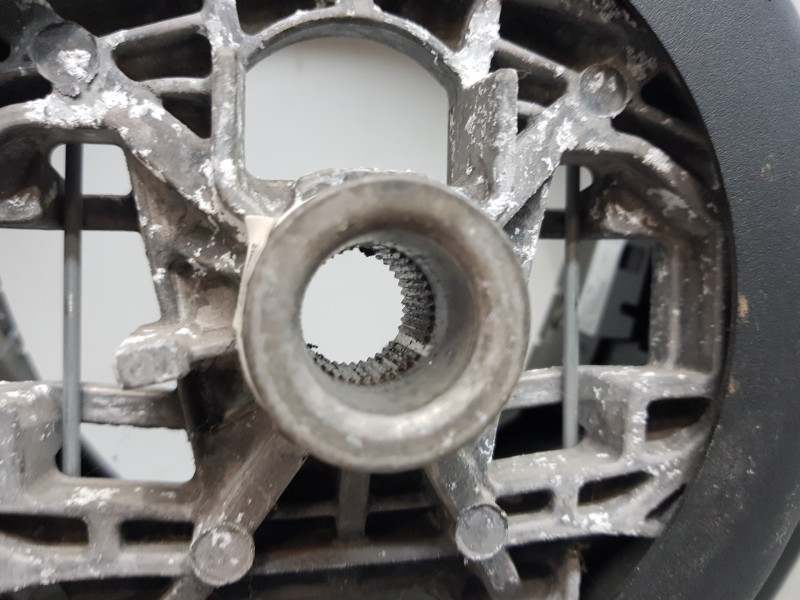 Recambio de volante para peugeot 308 allure puretech referencia OEM IAM 96782912ZD  