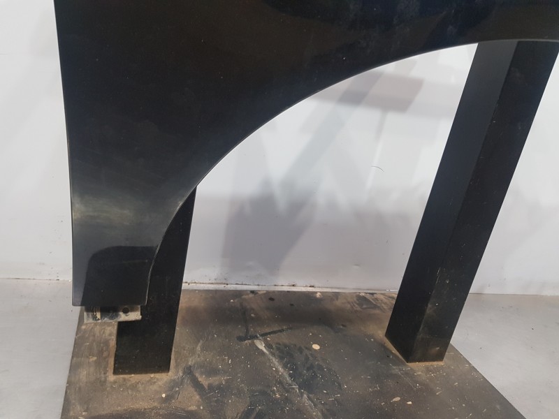 Recambio de aleta delantera derecha para volkswagen passat berlina (3c2) elegance referencia OEM IAM 3C0821022  