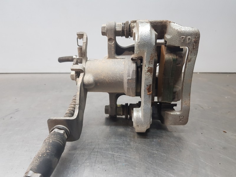 Recambio de pinza freno trasera derecha para hyundai ioniq klass referencia OEM IAM 58311G2A40  