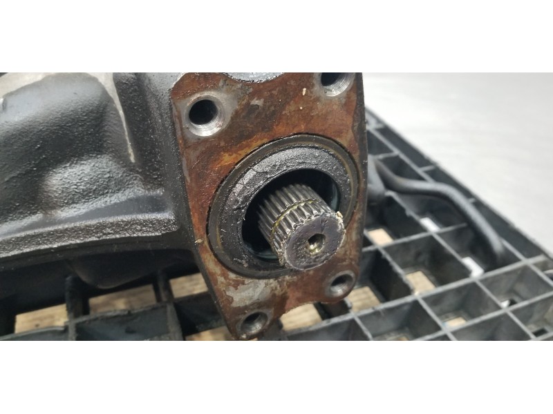 Recambio de diferencial delantero para ssangyong kyron 200 xdi limited referencia OEM IAM 4100009411  