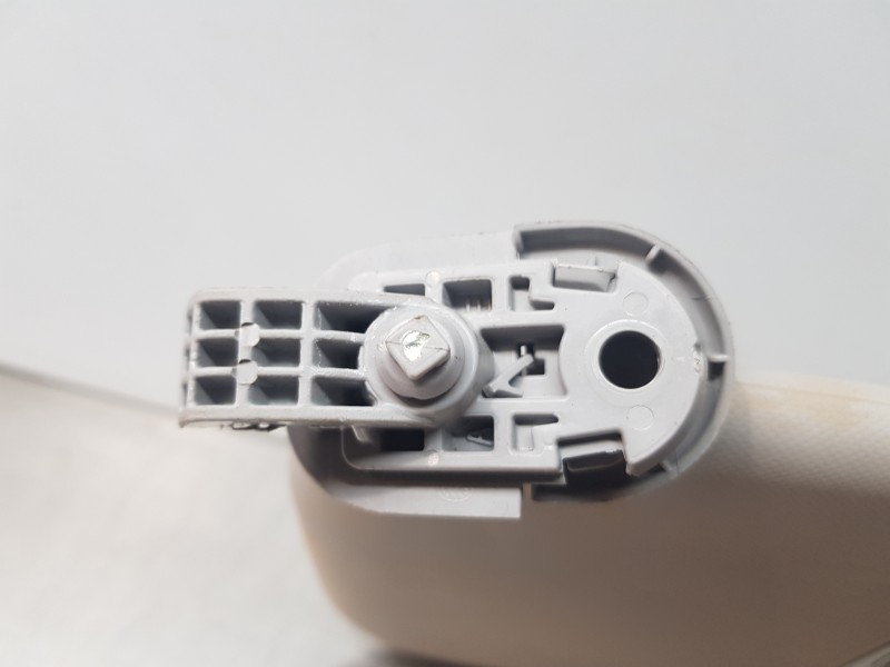 Recambio de parasol derecho para hyundai ioniq klass referencia OEM IAM 85220G2160TTX  