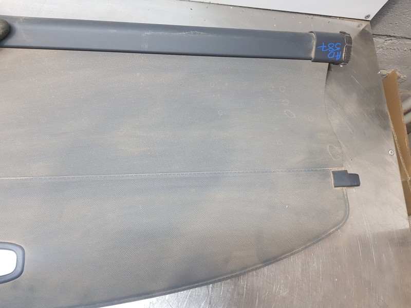 Recambio de bandeja trasera para hyundai ioniq klass referencia OEM IAM 85930G2000  