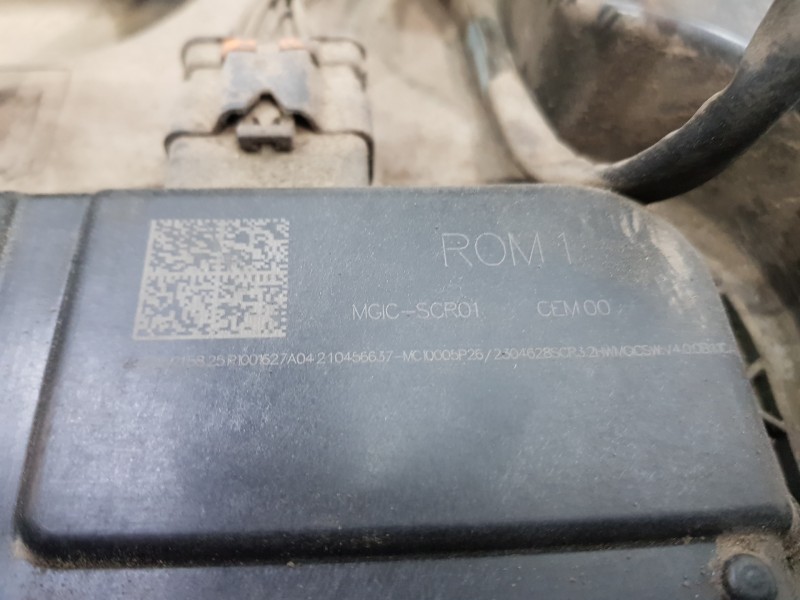 Recambio de deposito aditivo adblue fap ( deposito grande ) para peugeot 308 sw allure referencia OEM IAM 9815111480 1682619580 