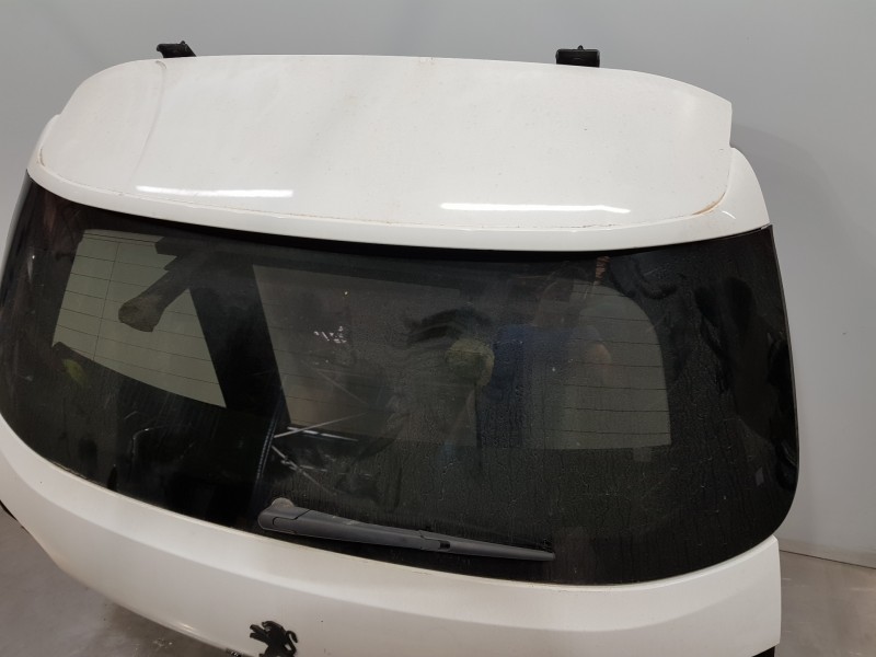Recambio de porton trasero para peugeot 308 sw allure referencia OEM IAM 1611637180  