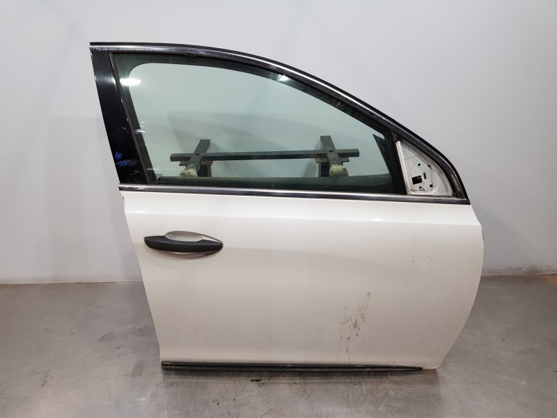 Recambio de puerta delantera derecha para peugeot 308 sw allure referencia OEM IAM 1610102180  
