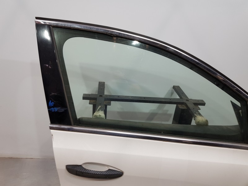 Recambio de puerta delantera derecha para peugeot 308 sw allure referencia OEM IAM 1610102180  