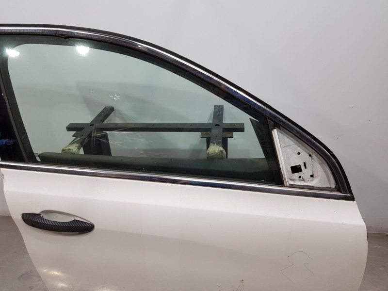 Recambio de puerta delantera derecha para peugeot 308 sw allure referencia OEM IAM 1610102180  