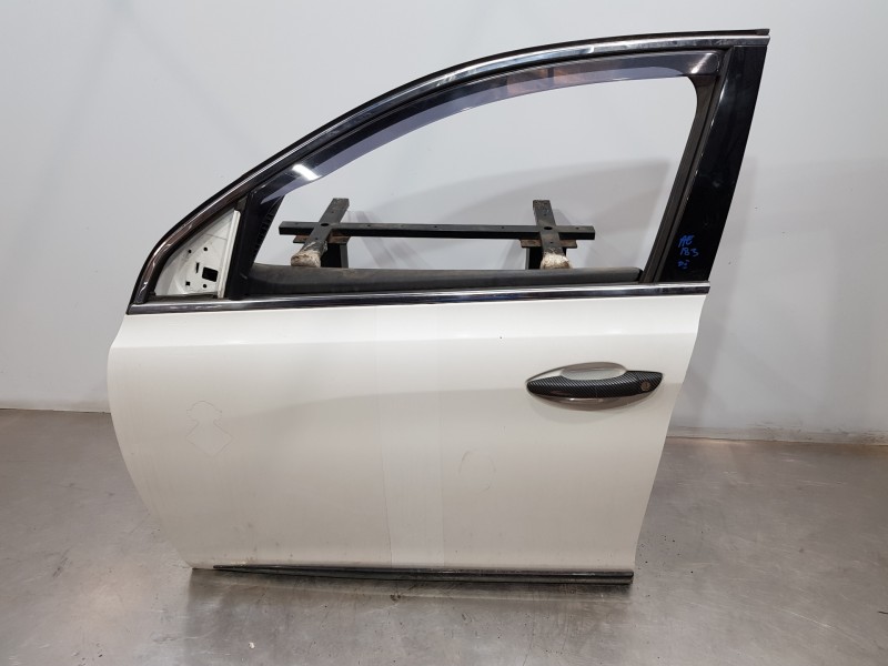Recambio de puerta delantera izquierda para peugeot 308 sw allure referencia OEM IAM 1610102080  