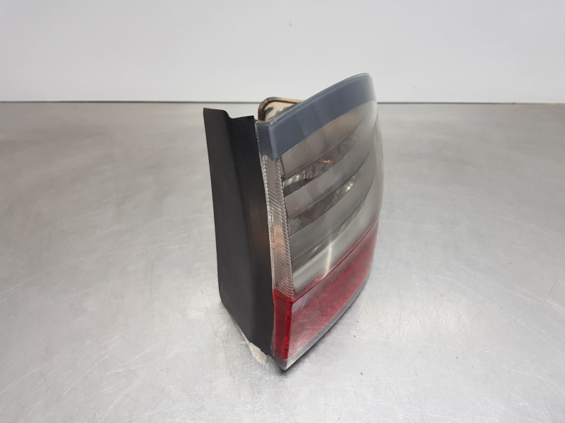 Recambio de piloto trasero derecho para ford s-max (ca1) titanium referencia OEM IAM 1467472  