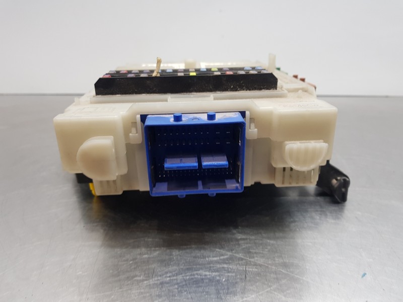 Recambio de caja reles / fusibles para ford s-max (ca1) trend referencia OEM IAM 6G9T14A073CK  