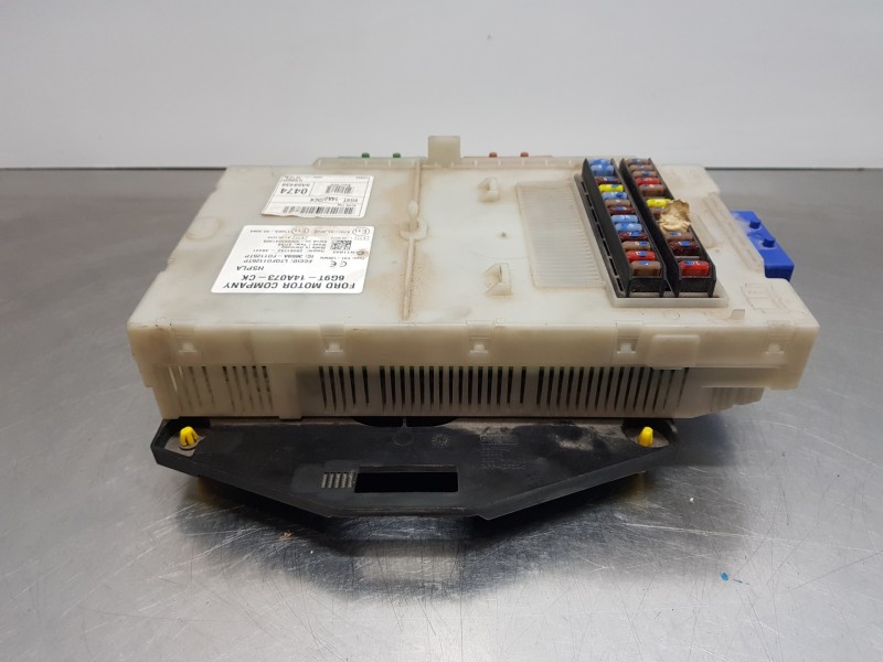 Recambio de caja reles / fusibles para ford s-max (ca1) trend referencia OEM IAM 6G9T14A073CK  