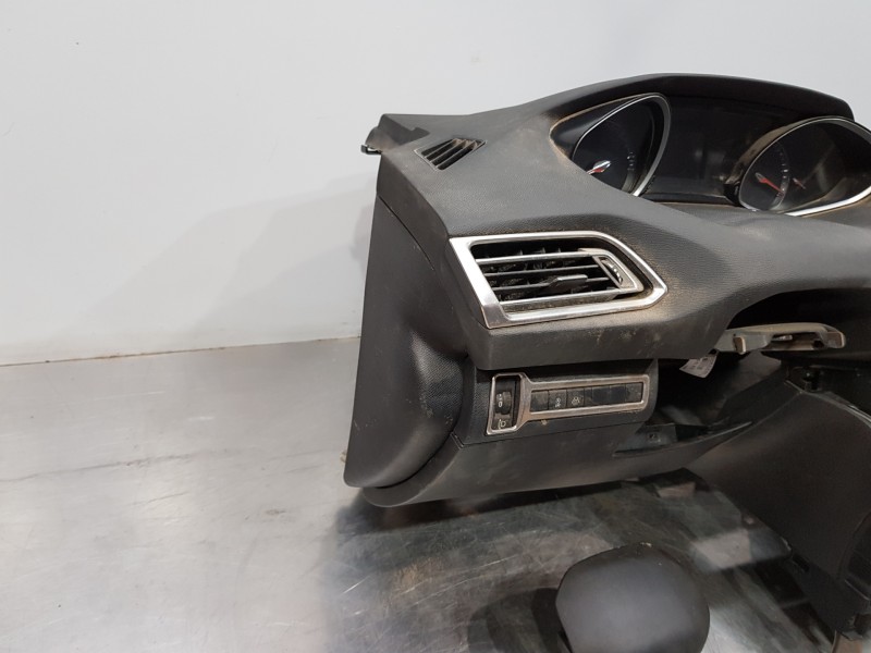 Recambio de kit airbag para peugeot 308 sw allure referencia OEM IAM 16108046ZD 9807568180 