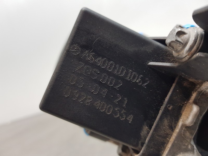 Recambio de colector admision para mercedes clase a (w169) elegance referencia OEM IAM 70002908  