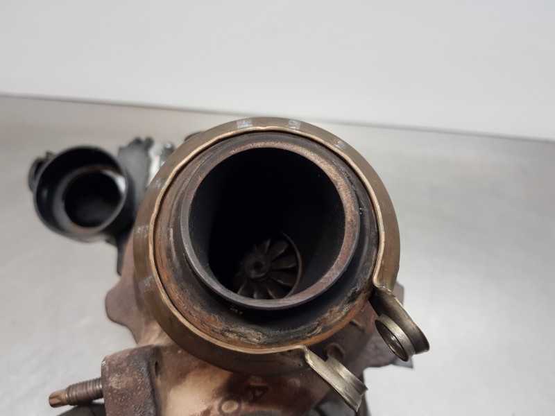 Recambio de turbocompresor para peugeot 308 sw allure referencia OEM IAM 9820728080  
