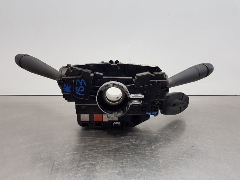 Recambio de mando multifuncion para peugeot 308 sw allure referencia OEM IAM 98180644ZD  