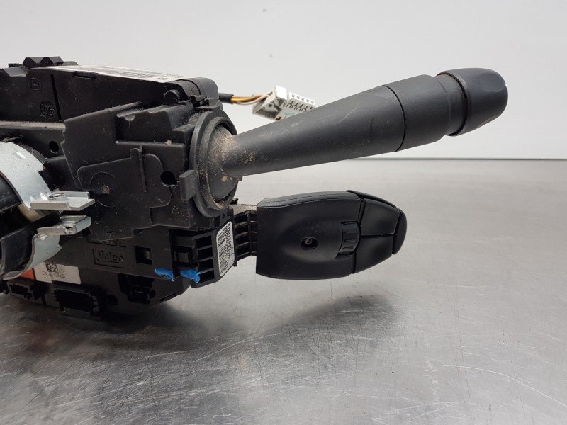 Recambio de mando multifuncion para peugeot 308 sw allure referencia OEM IAM 98180644ZD  