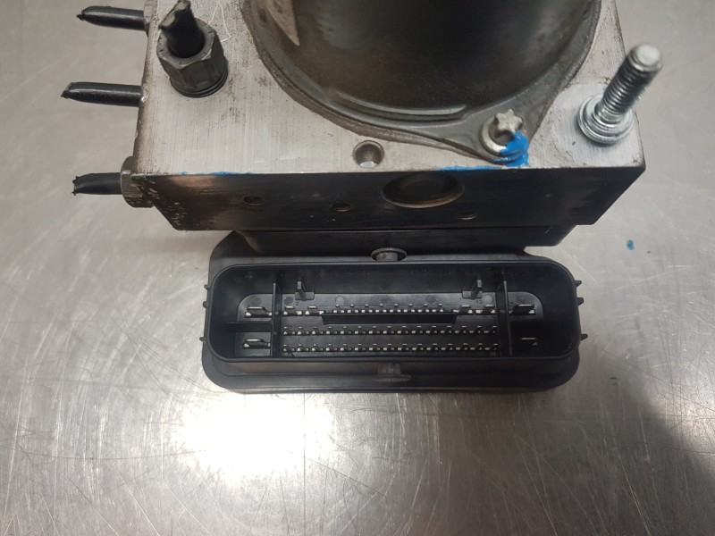 Recambio de abs para peugeot 308 sw allure referencia OEM IAM 9832278180  