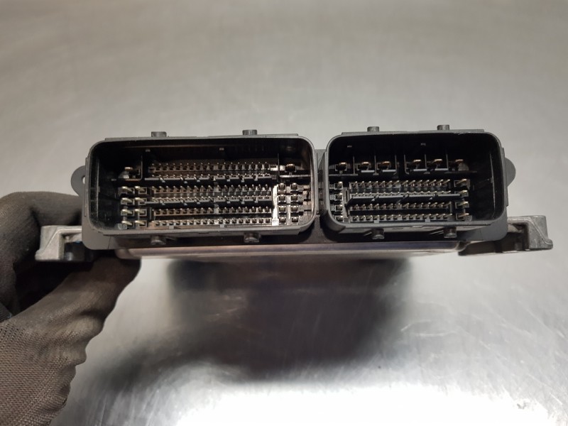 Recambio de centralita motor uce para peugeot 308 sw allure referencia OEM IAM 9832694380 0281035365 