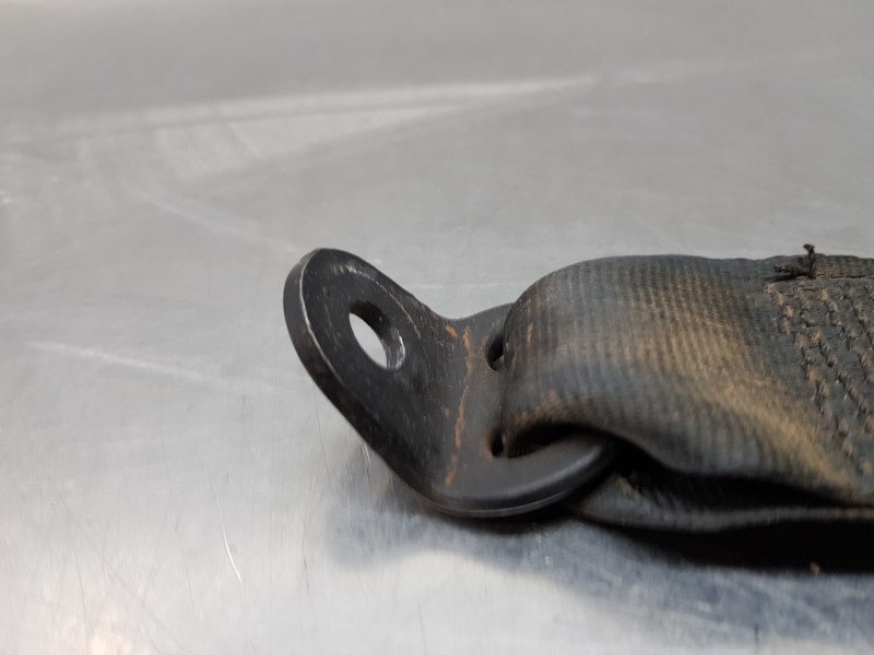 Recambio de cinturon seguridad trasero izquierdo para dacia sandero iii driving referencia OEM IAM 888413711R  