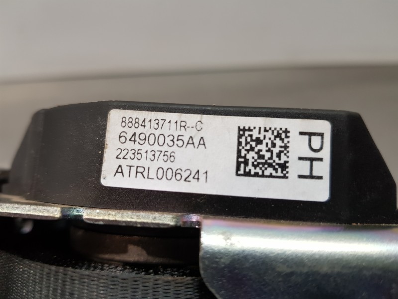 Recambio de cinturon seguridad trasero izquierdo para dacia sandero iii driving referencia OEM IAM 888413711R  