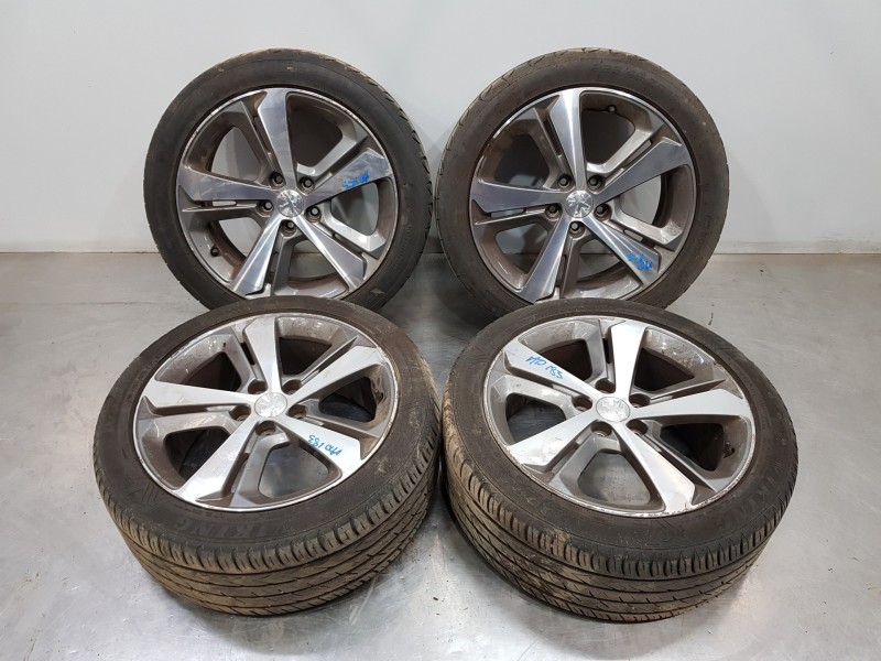 Recambio de juego llantas para peugeot 308 sw allure referencia OEM IAM 9677989777 GTLINE 