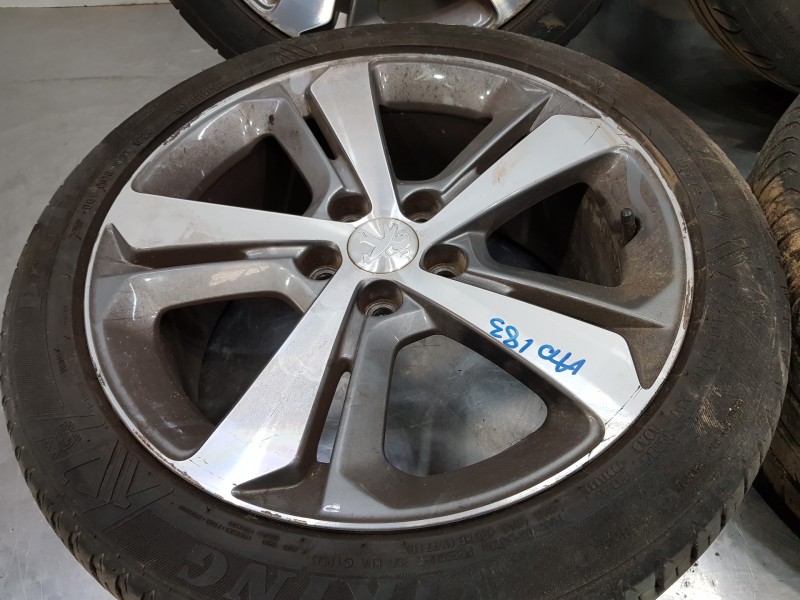 Recambio de juego llantas para peugeot 308 sw allure referencia OEM IAM 9677989777 GTLINE 