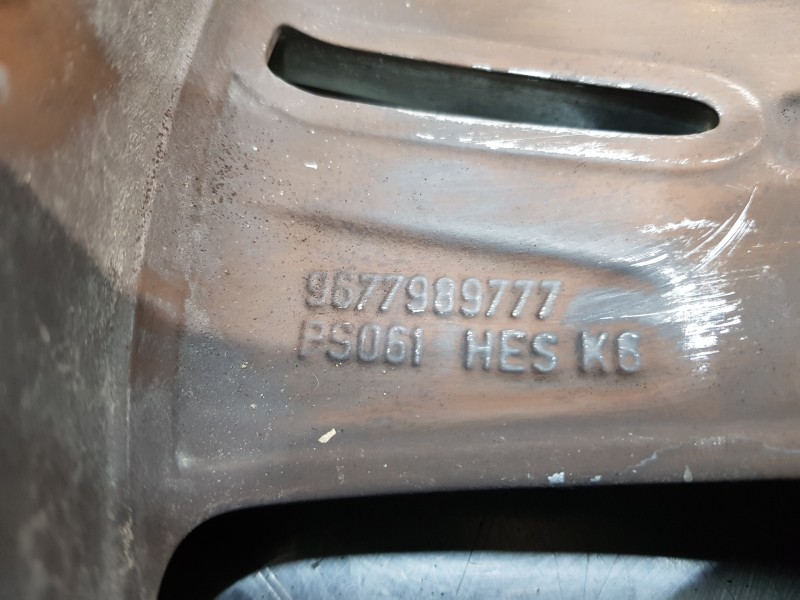 Recambio de juego llantas para peugeot 308 sw allure referencia OEM IAM 9677989777 GTLINE 