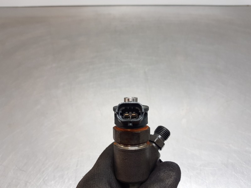 Recambio de inyector para peugeot 308 sw allure referencia OEM IAM 0445110955  