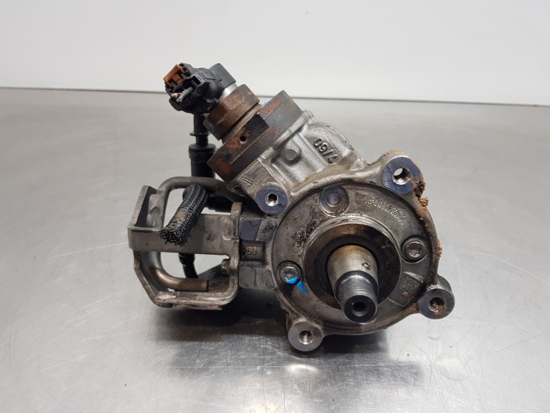 Recambio de bomba inyeccion para peugeot 308 sw allure referencia OEM IAM 9817903080  