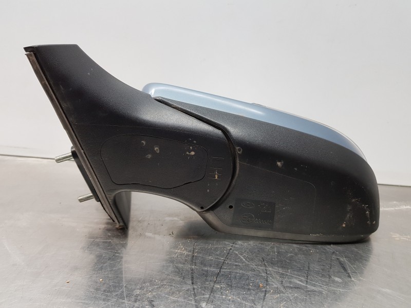 Recambio de retrovisor izquierdo para hyundai i20 active referencia OEM IAM 87610C8150  