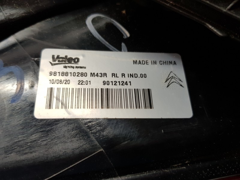 Recambio de piloto trasero derecho para citroen c-elysée shine referencia OEM IAM 9818810280  