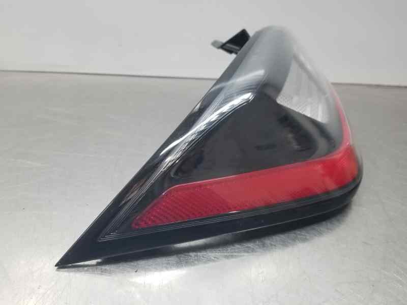 Recambio de piloto trasero izquierdo paragolpes para hyundai bayon style referencia OEM IAM 92405J9510  