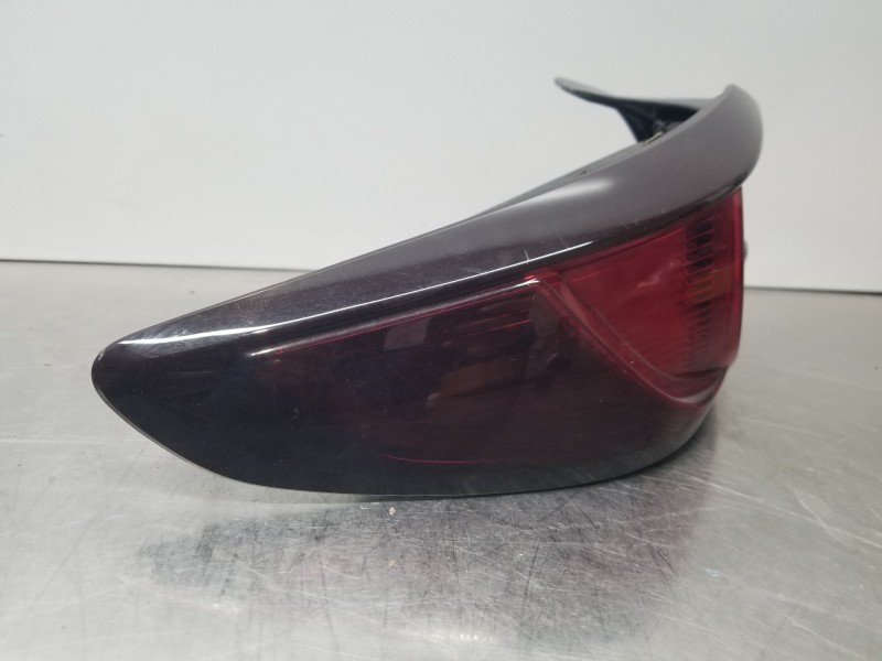 Recambio de piloto trasero izquierdo para mazda 3 sedán (bp) skyactiv referencia OEM IAM B0L551160A  