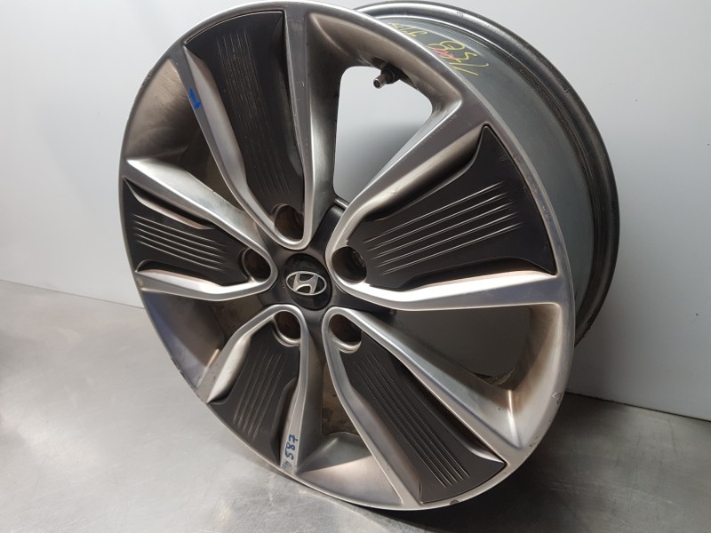 Recambio de llanta para hyundai ioniq klass referencia OEM IAM 52910G2300  