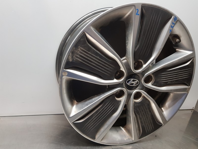 Recambio de llanta para hyundai ioniq klass referencia OEM IAM 52910G2300  