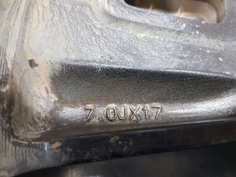 Recambio de llanta para hyundai ioniq klass referencia OEM IAM 52910G2300  