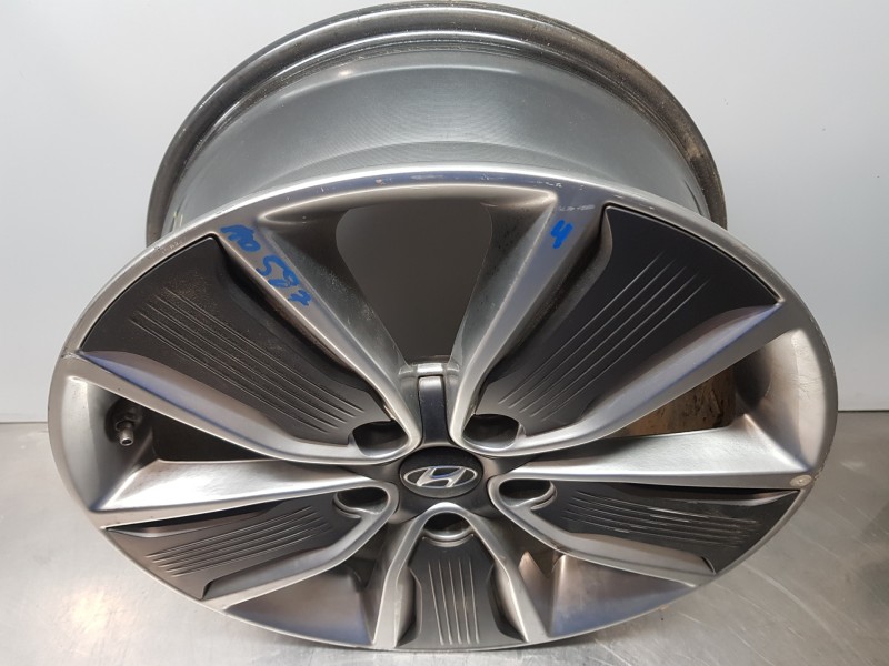 Recambio de llanta para hyundai ioniq klass referencia OEM IAM 52910G2300  
