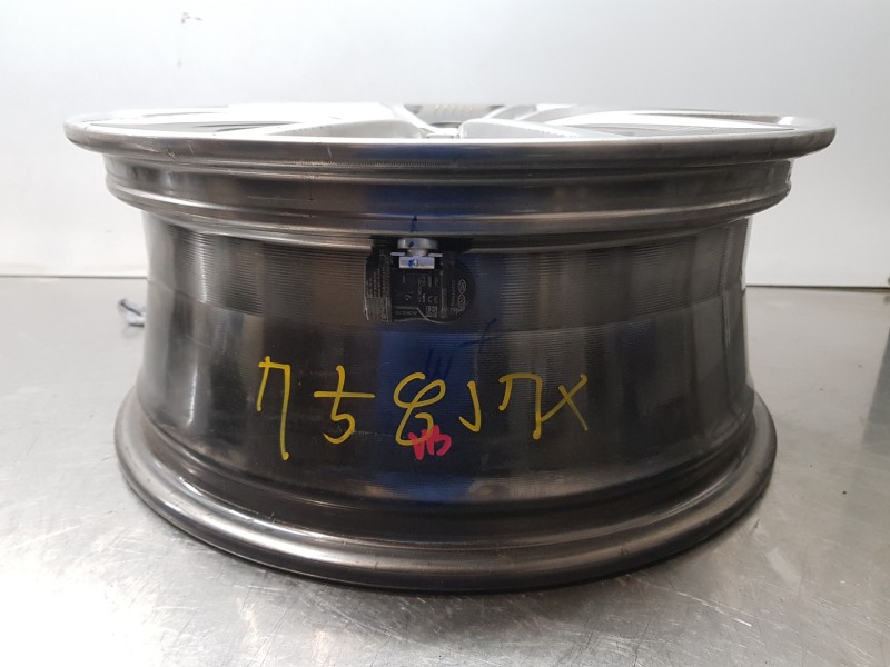 Recambio de llanta para hyundai ioniq klass referencia OEM IAM 52910G2300  