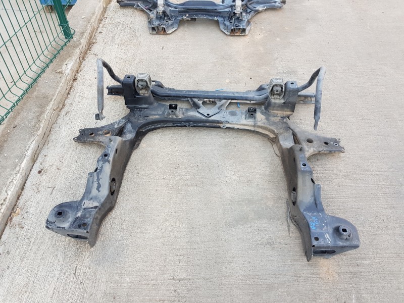 Recambio de puente delantero para mercedes clase a (w169) elegance referencia OEM IAM A1696200787  