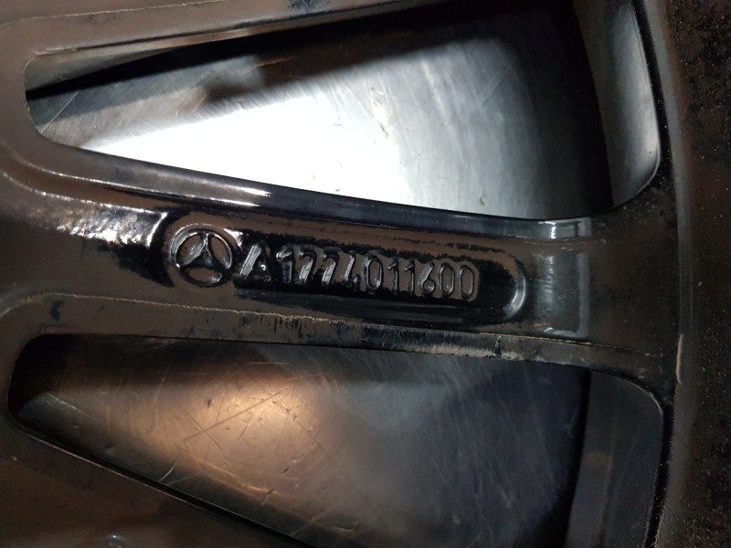 Recambio de llanta para mercedes clase a (w177) 200 d referencia OEM IAM A1774011600  