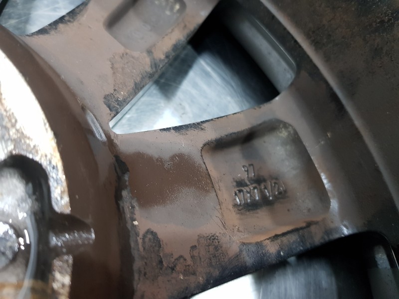 Recambio de juego llantas para toyota corolla touring sports (e21) hybrid referencia OEM IAM 42611YYC00  