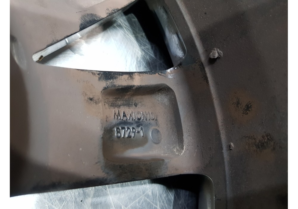 Recambio de juego llantas para toyota corolla touring sports (e21) hybrid referencia OEM IAM 42611YYC00  